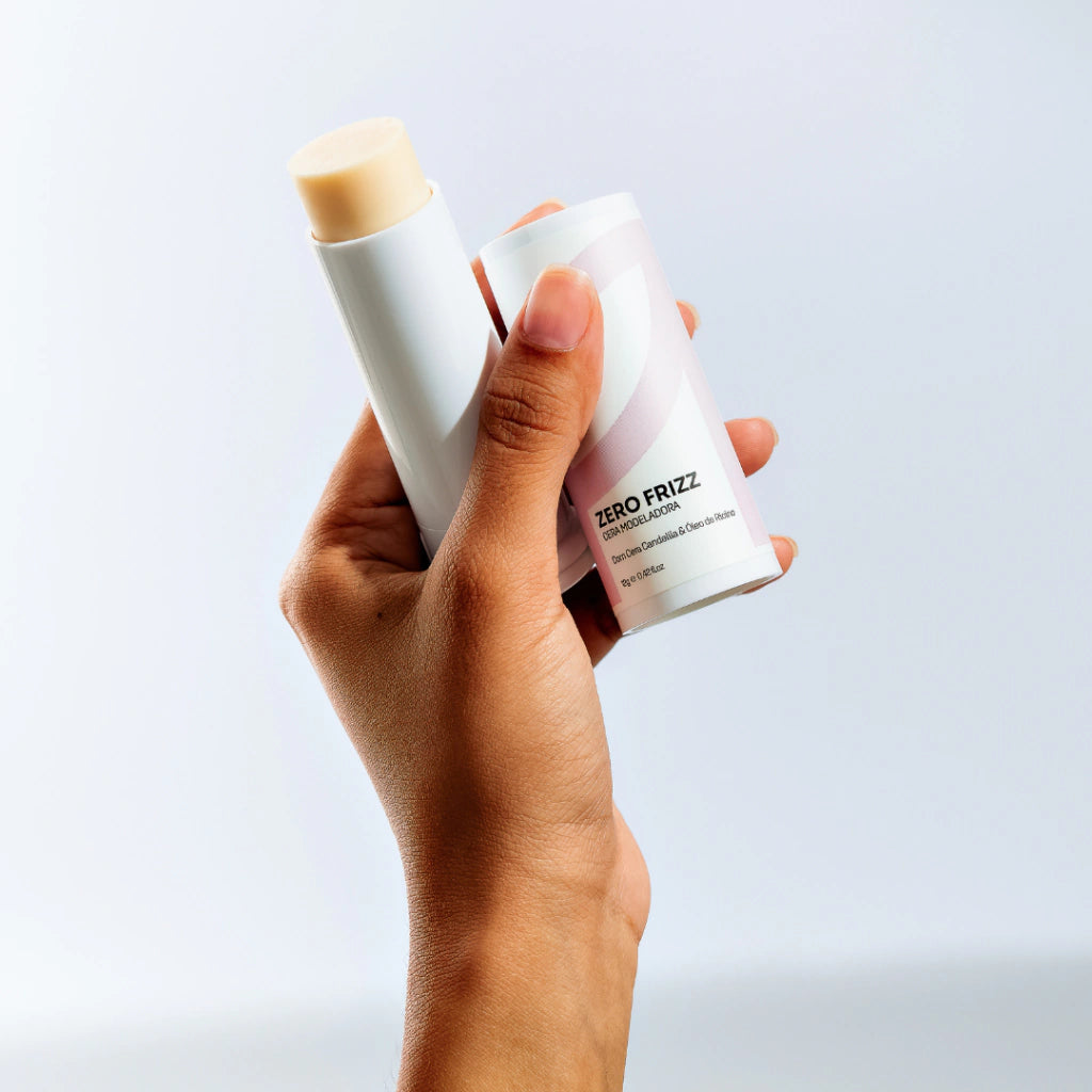 Stick Zero Frizz | Cera Modeladora em Bastão Antifrizz 12g