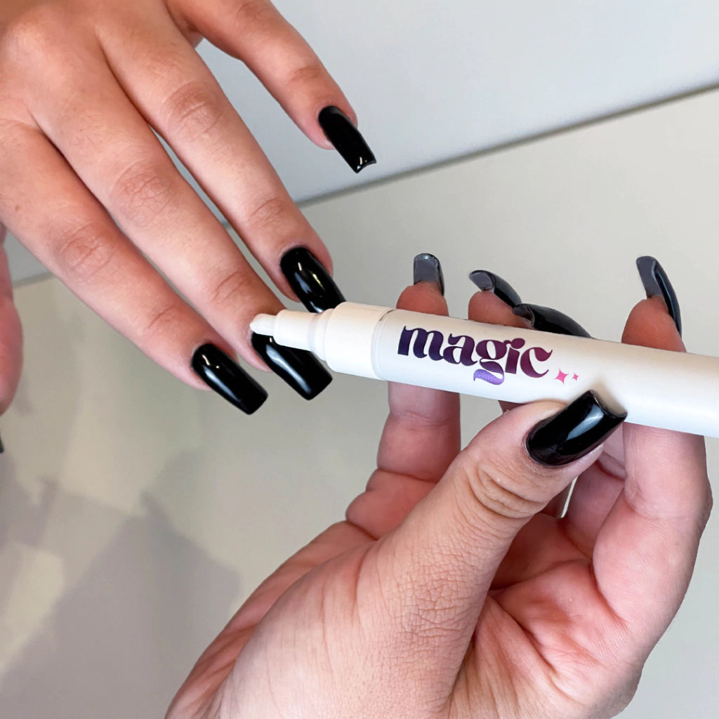 Caneta Magic® - Acelerador de Crescimento e Antiquebra para Unhas
